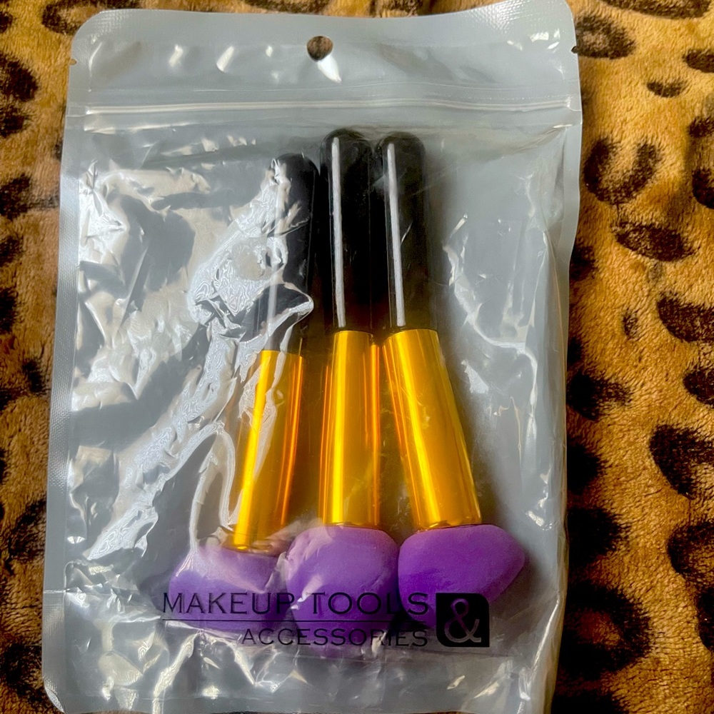 3-Piece Sponge Makeup Beauty Blender Brush Set